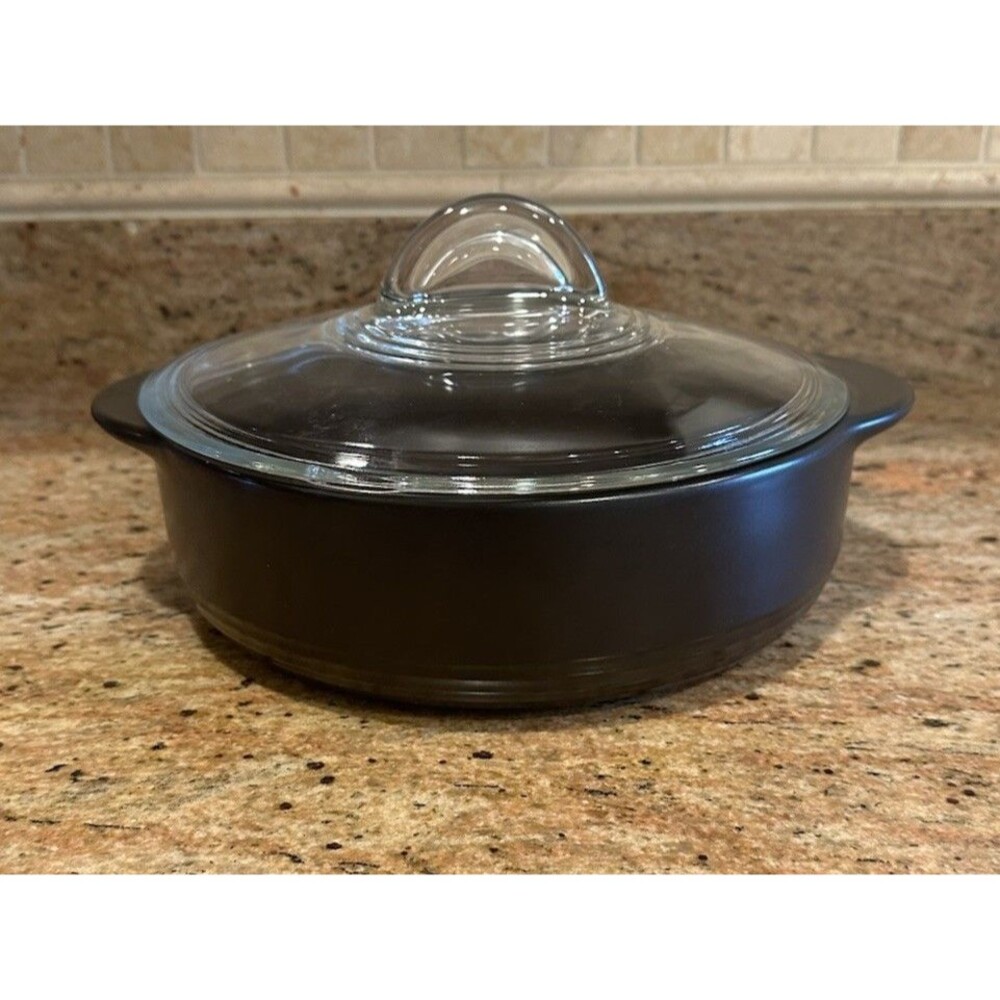 Pampered Chef Rock Crock 2.5qt Everyday Pan With Glass Lid